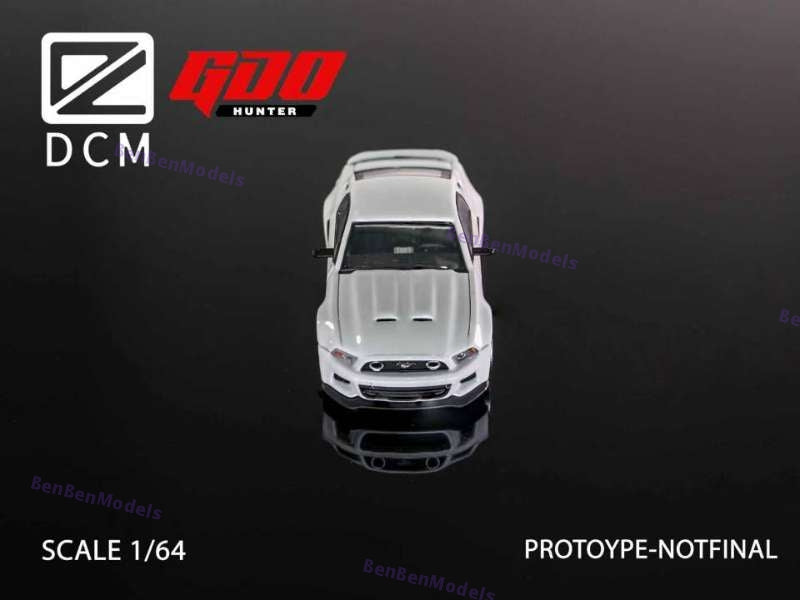 Pre-sale GDO Hunter x DCM 1:64 Mustang 2014 Wild Horse Modified Pearl White