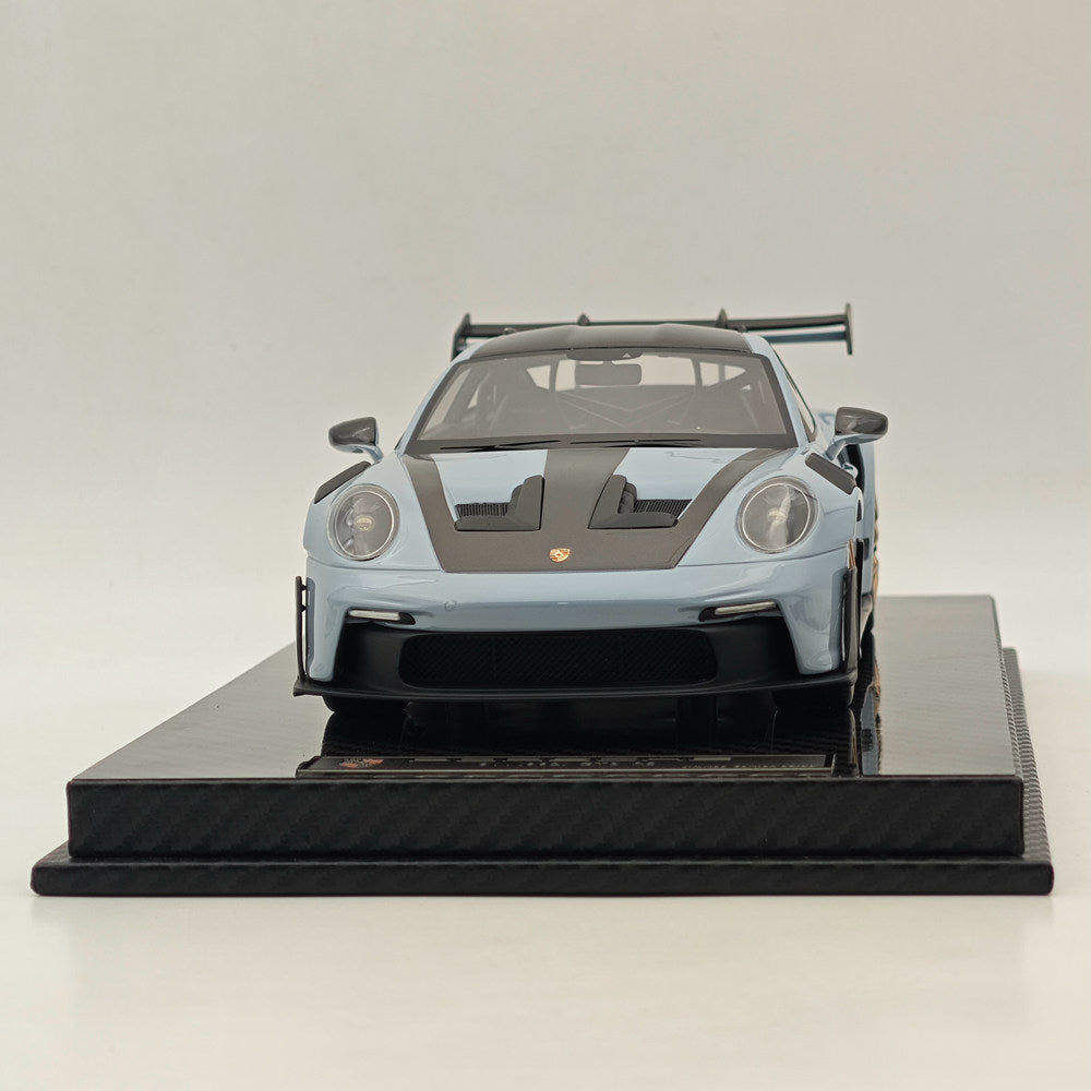 Modèle de voiture de collection de haute qualité en résine AI MODEL 1/18 Porsche 992 GT3 RS GRAY