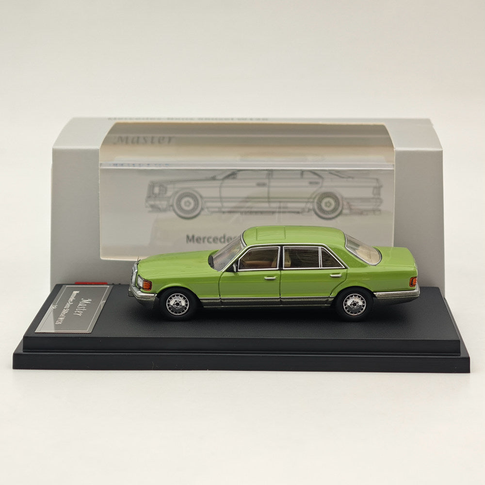 Voiture miniature moulée sous pression Mercedes-Benz S560sel W126 1:64