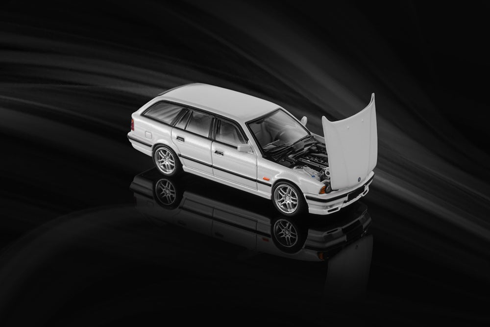 Mortal 1:64 M5 E34 TOURING Wagon Openable Hood Diecast Toys Car Models Hobby Collection Gifts