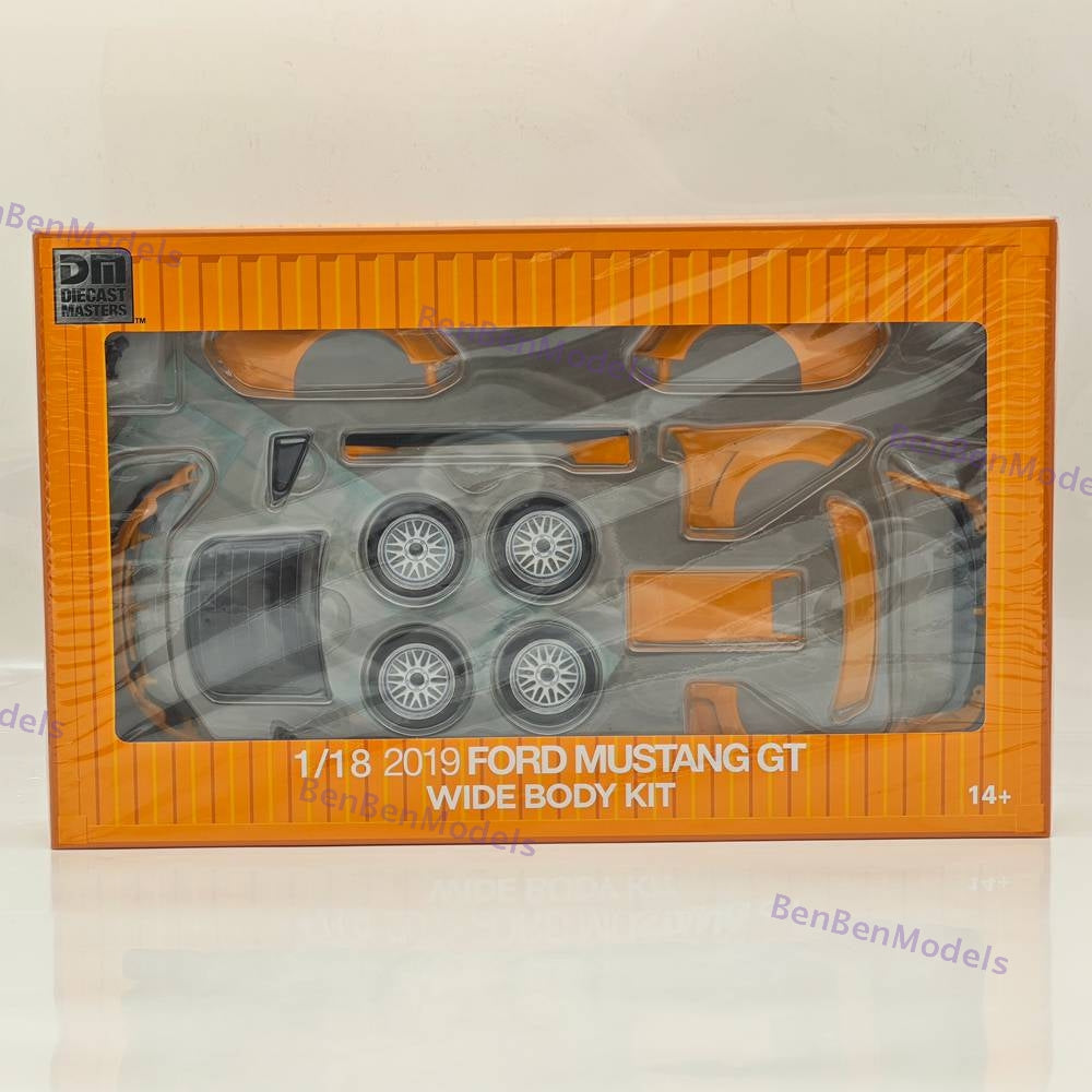 DM 1/18 Scale Replicas Ford Mustang GT 2019 Widebodykit Pack LHD Orange Fury