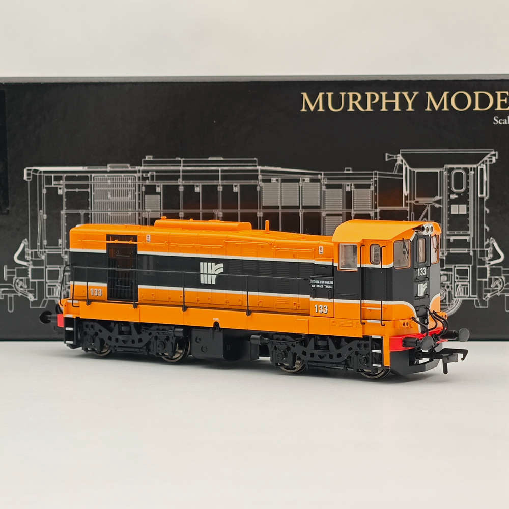 1:76 Murphy Models MM0133 Class 121 Diesel Locomotive 133 in Irish Rail livery