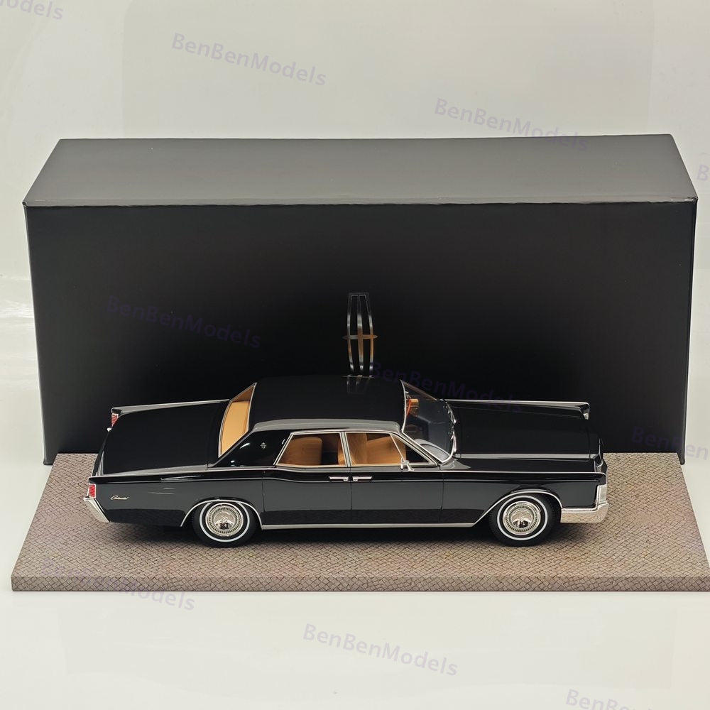 1/18 Lincoln Continental Sedan 1968 Resin Model Car Limited Collection Black