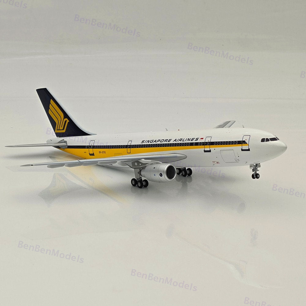 1:200 Singapore Airlines / Airbus A300B4-200 / 9V-STG / JF-A300-0003 / Diecast