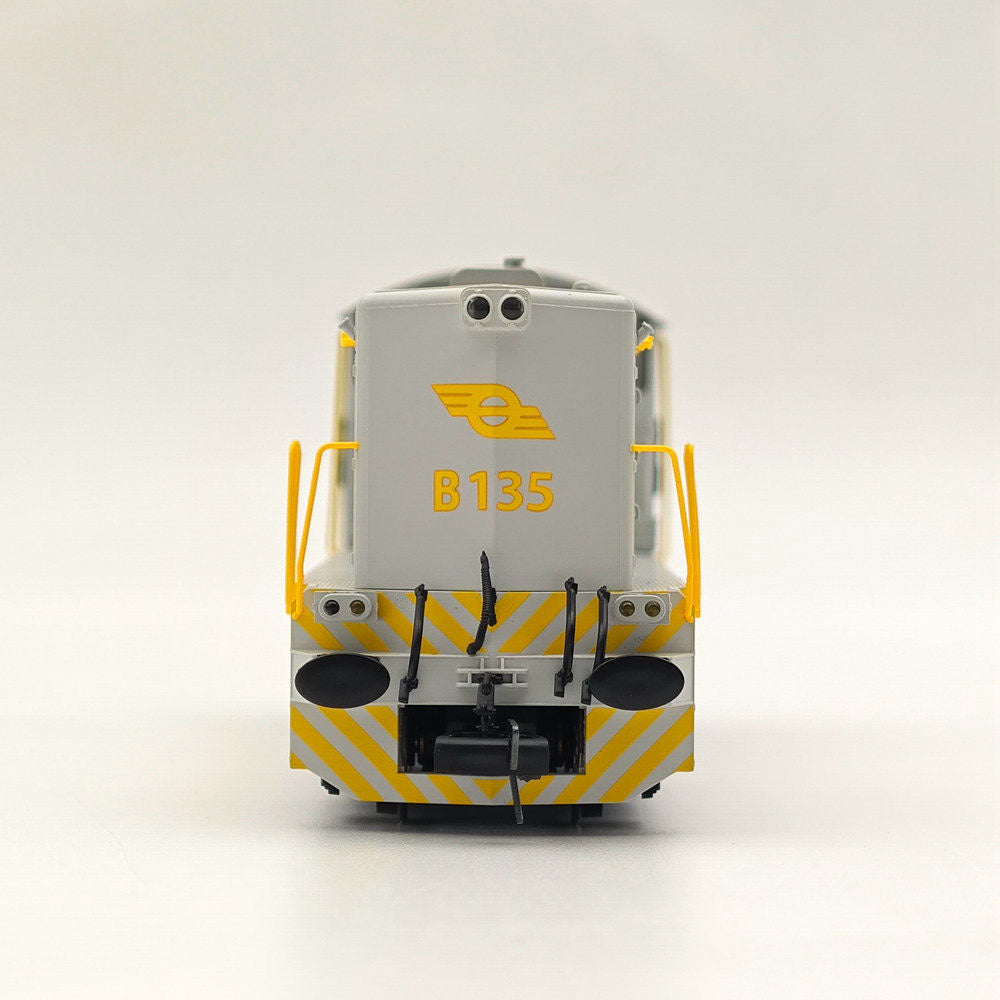 1:76 Murphy Models MM0135 Class 121 Diesel Locomotive B135 in CIE Grey livery -Railways Collection