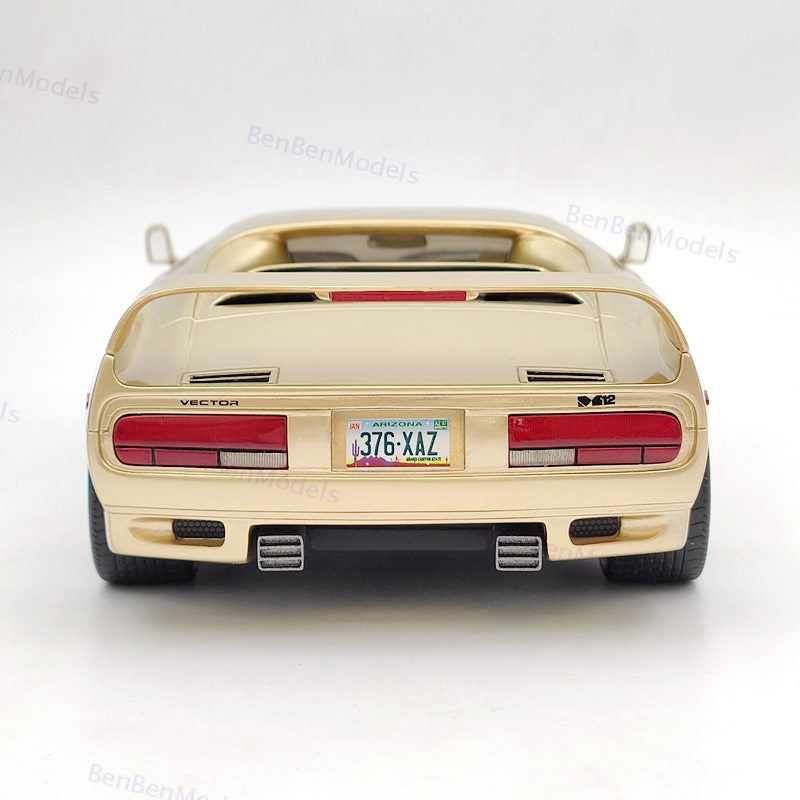 1:18 BOS Vector M12 Gold 1995 BOS376 Resin Model Car Limited Collection