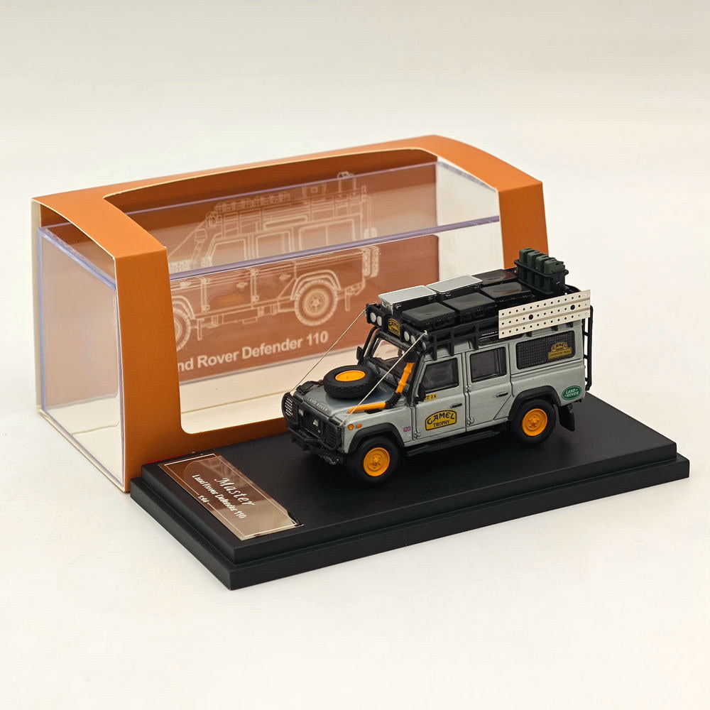 Master 1:64 Land Rover Defender 110 Camel Cup Special Edition Diecast Toys Car Models Miniature Hobby Collectible Gifts With Accessories