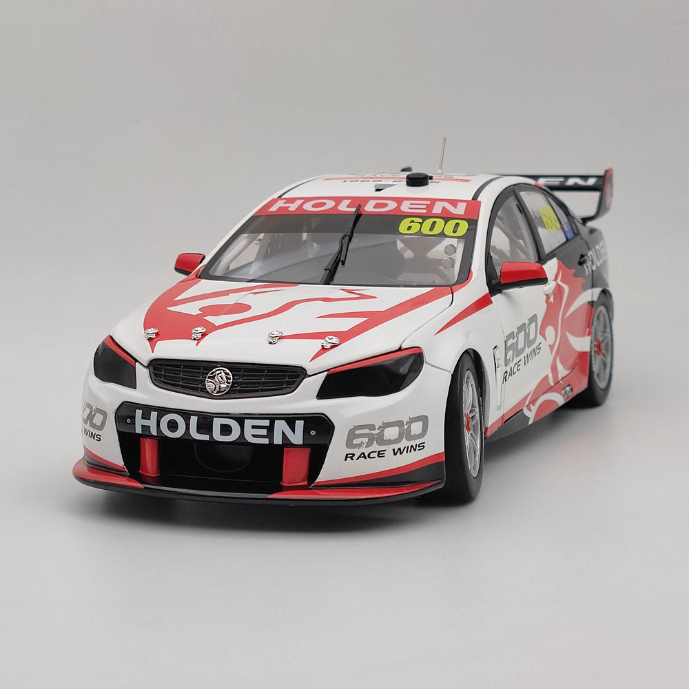 1/18 Authentique HOLDEN VF COMMODORE 600 RACE WINS CONÇU PAR PETER HUGHES Jouets Voiture Cadeau
