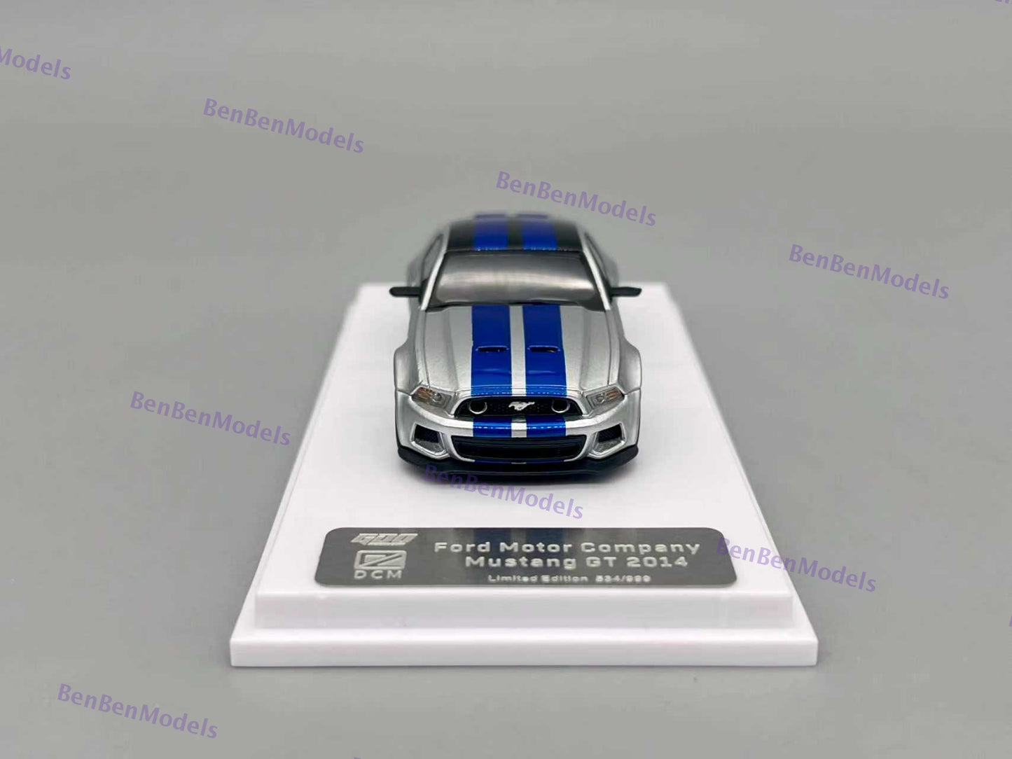 Pre-sale GDO Hunter x DCM 1:64 Mustang GT 2014 NFS Silver Blue Need For Speed