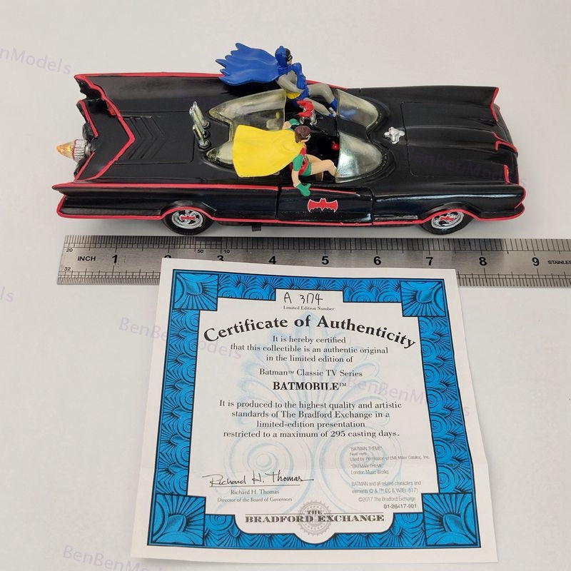 BATMAN TV Series BATMOBILE Sculpture With Lights And Music By Bradford Exchange