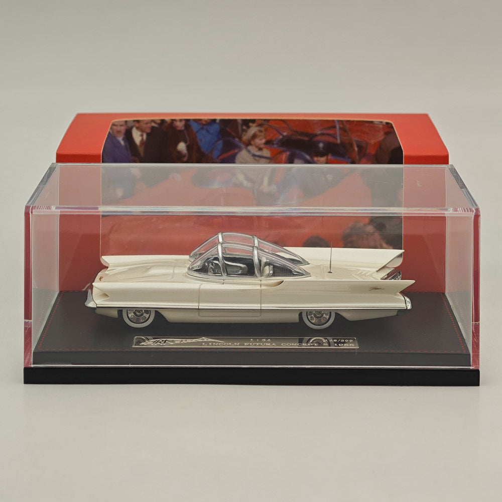 1/64 HRN Model 1955 FUTURA CONCEPT Minichamps White Diecast Models Car