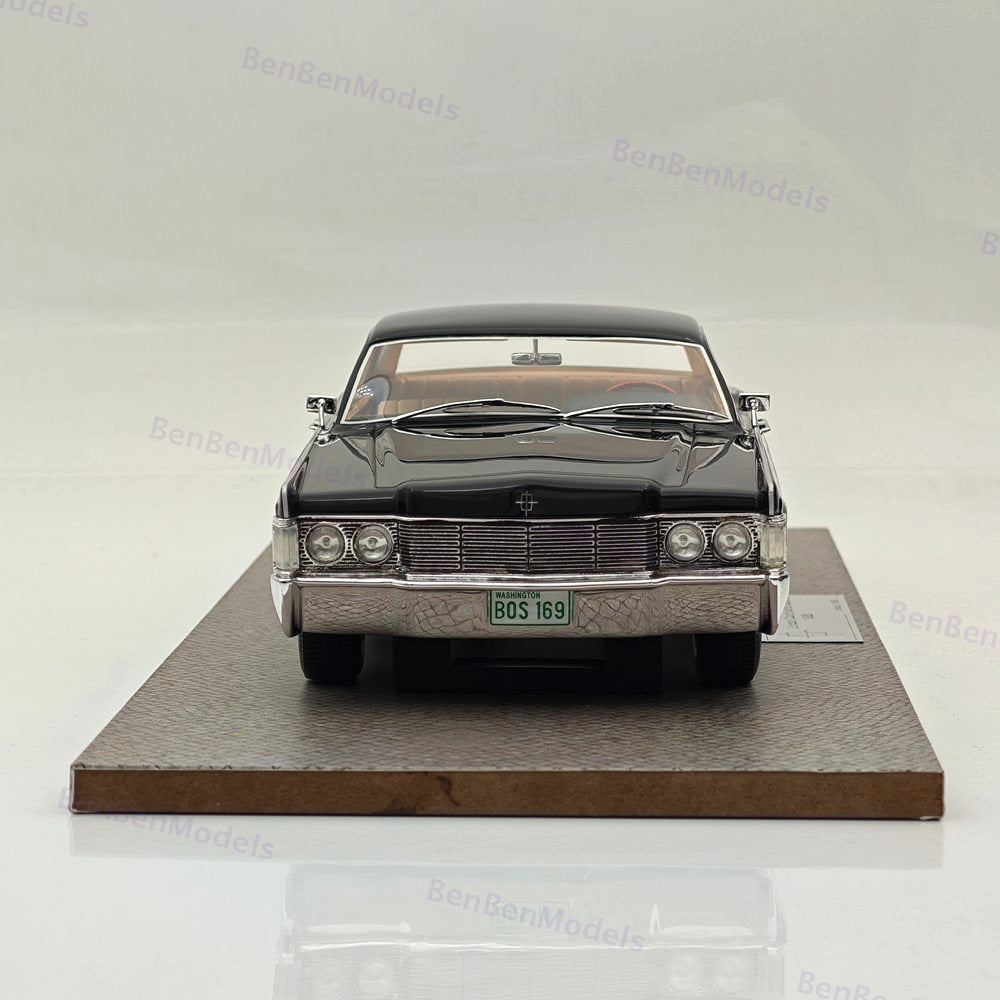 1/18 Lincoln Continental Sedan 1968 Resin Model Car Limited Collection Black