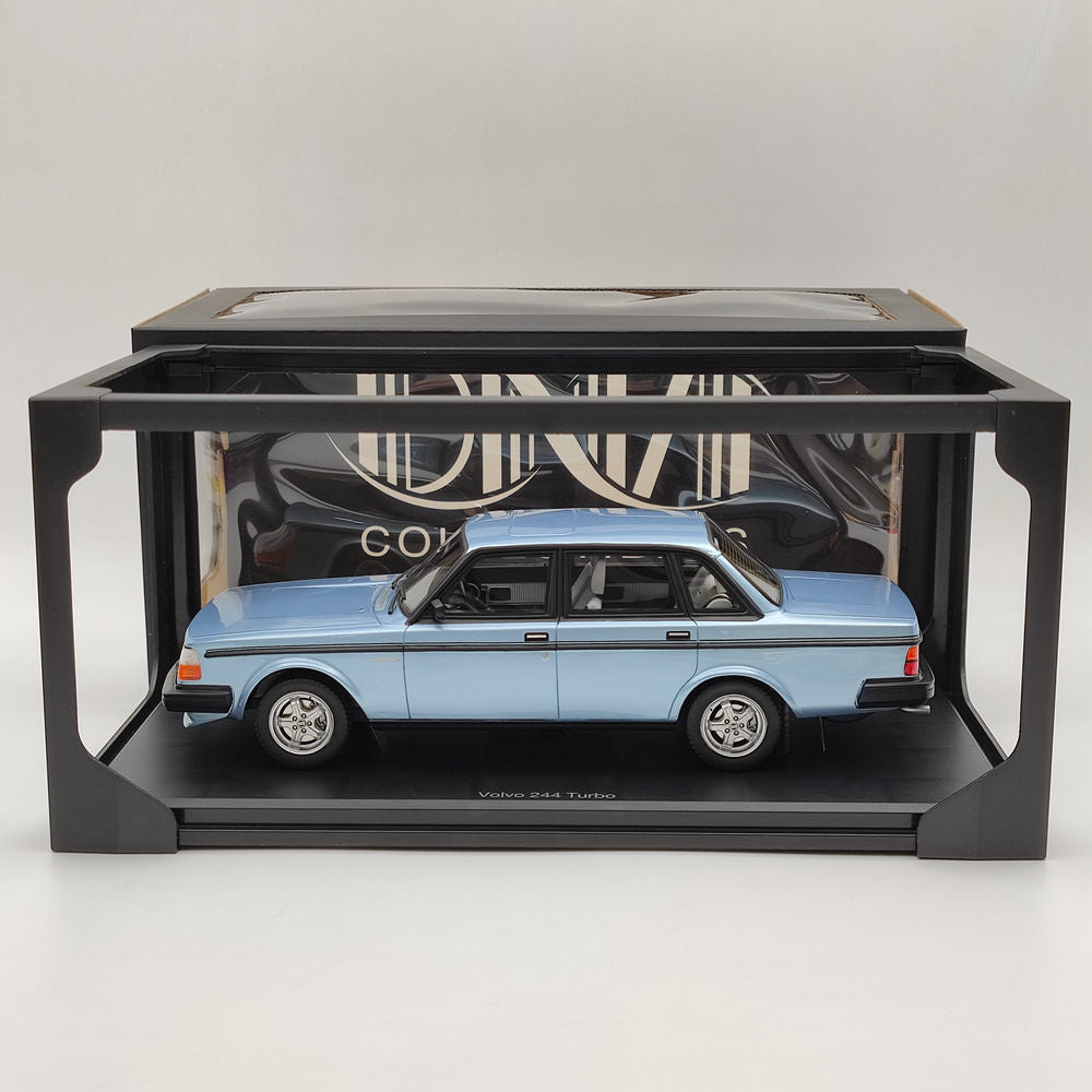 Modèle réduit de voiture en résine DNA Collectibles 1/18 Volvo 244 Turbo DNA000135, édition limitée, bleu, jouets, cadeau