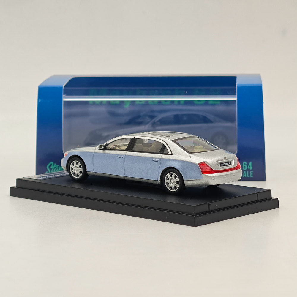 Modèle réduit de voiture moulé sous pression Mercedes Benz Maybach 62 SH 1/64 de Stance Hunters, collection argent