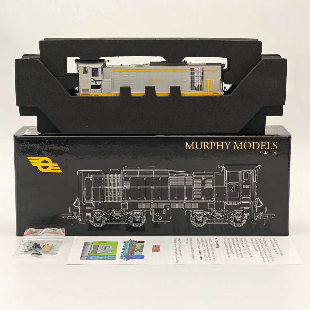 1:76 Murphy Models MM0121 Class 121 Diesel Locomotive B121 in CIE Grey livery -Railways Collection
