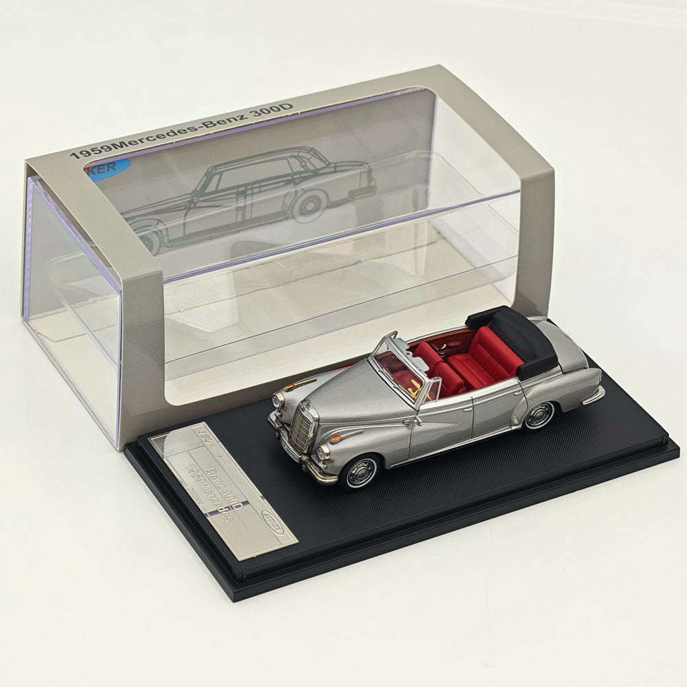 Seeker 1:64 Mercedes Benz 300D Convertible Soft Top Alloy Car Model Collection Diecast Toys Car Miniature Hobby Gifts
