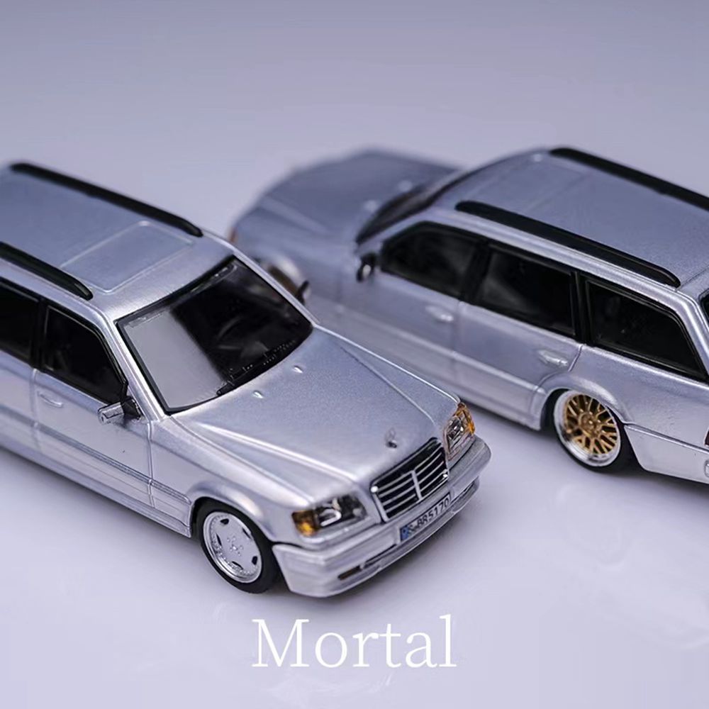Voiture de voyage moulée sous pression Mortal 1:64 Mercedes-Benz S124, jouets de collection, cadeaux, rouge métallisé/argent