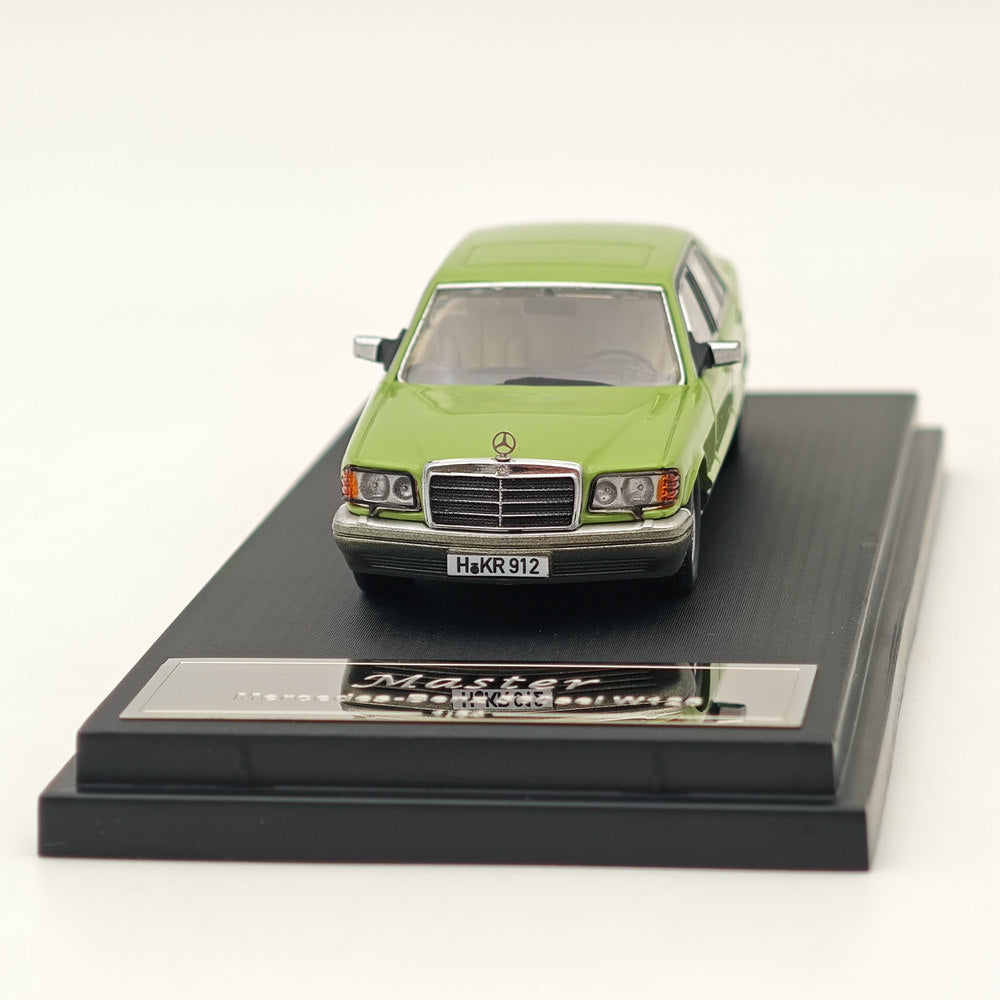 Voiture miniature moulée sous pression Mercedes-Benz S560sel W126 1:64