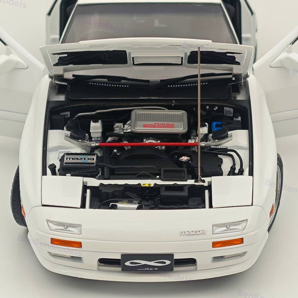 TopArt MODEL 1:18 MAZDA RX7 FC3S 1989 White / Gold Wheels Diecast Model Car