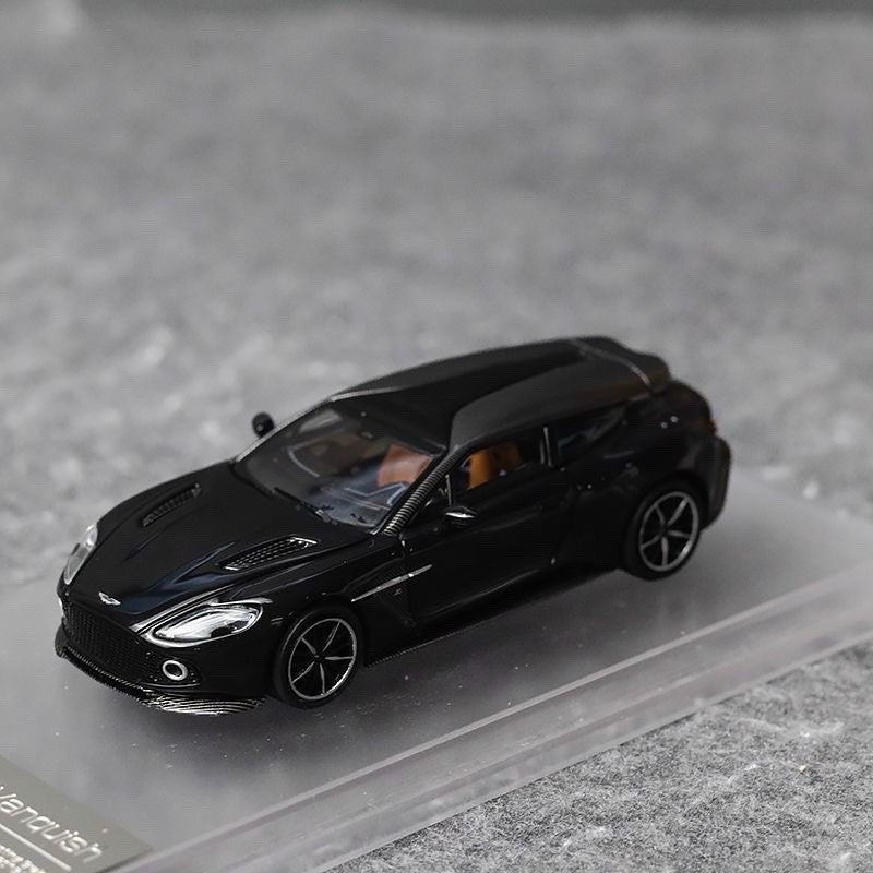 KING MODEL 1:64 Aston Martin Vanquish Zagato Shooting Brake Diecast Toys Car Model Gifts