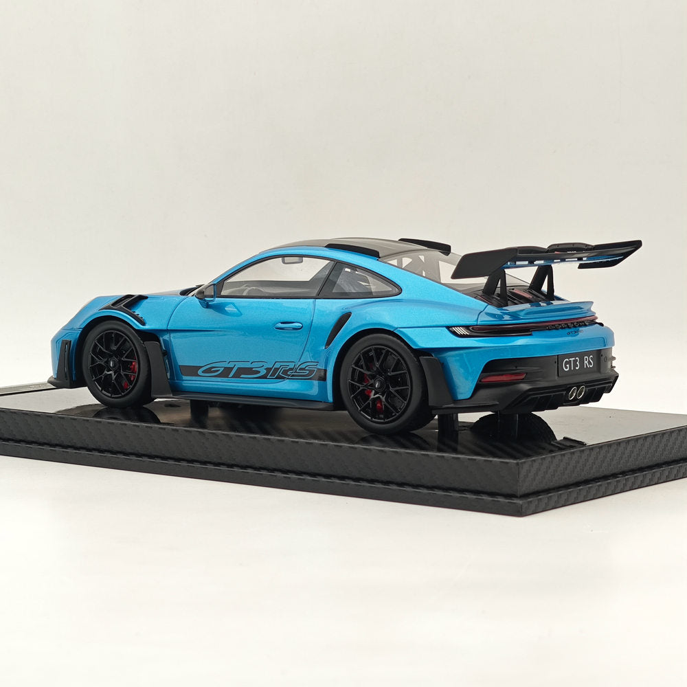 Modèle de voiture de collection de haute qualité en résine AI MODEL 1/18 Porsche 992 GT3 RS LCE SILVER BLUE