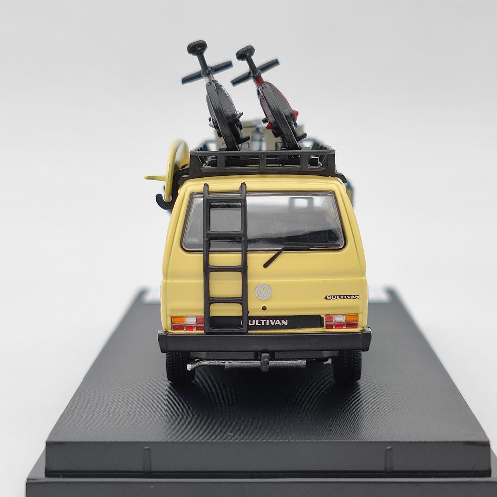 Master 1:64 Porsche B32 & VW T3 Multivan 1985 Van With Accessories Diecast Toys Car Models Miniature Hobby Exquisite Gifts