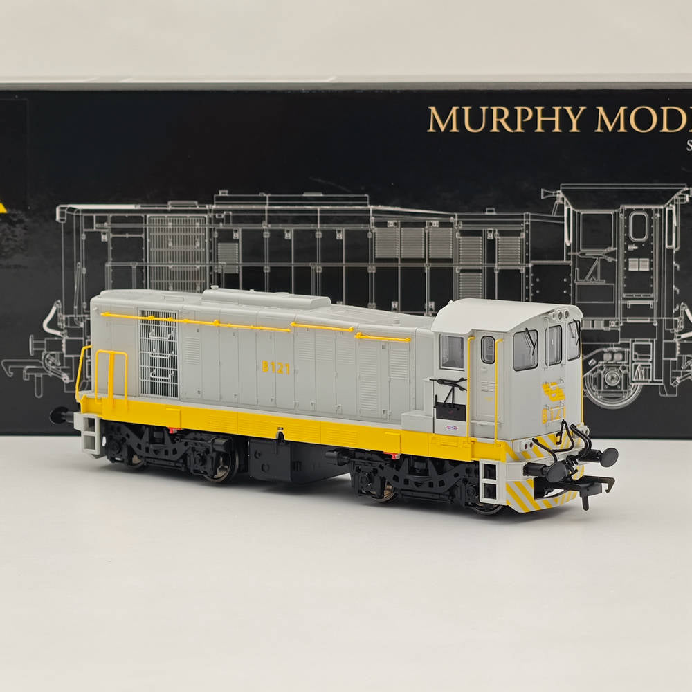 1:76 Murphy Models MM0121 Class 121 Diesel Locomotive B121 in CIE Grey livery -Railways Collection