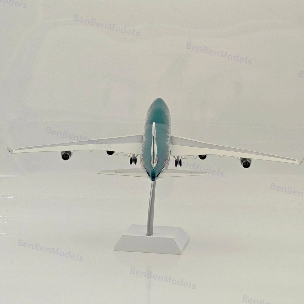 1:200 Cathay Pacific Boeing 747-400 / B-HOX / WB-747-4-064 / Aircraft Model