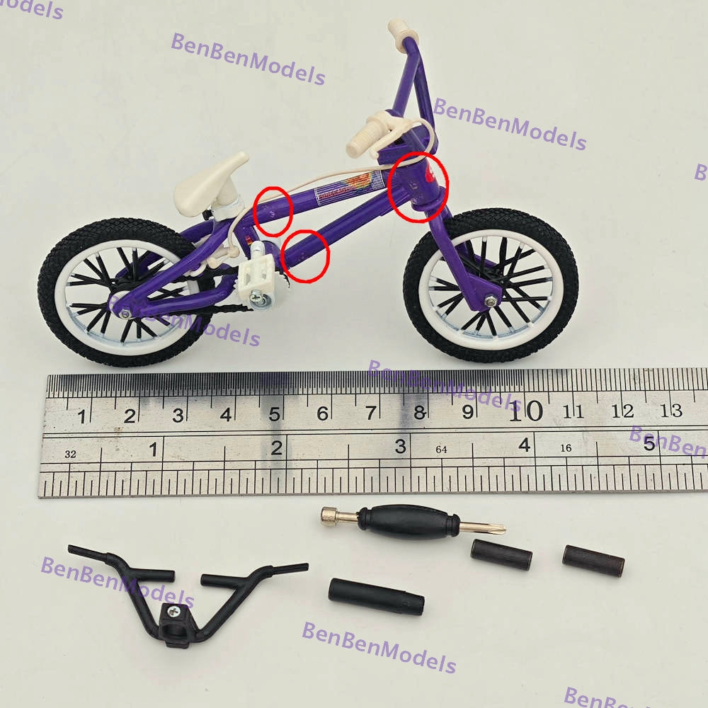 FLICK TRIX Street Hits Sunday! Finger Bike with Toys Barrier Diecast Gift Rare