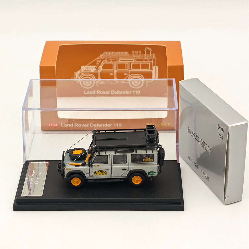 Master 1:64 Land Rover Defender 110 Camel Cup Special Edition Diecast Toys Car Models Miniature Hobby Collectible Gifts With Accessories
