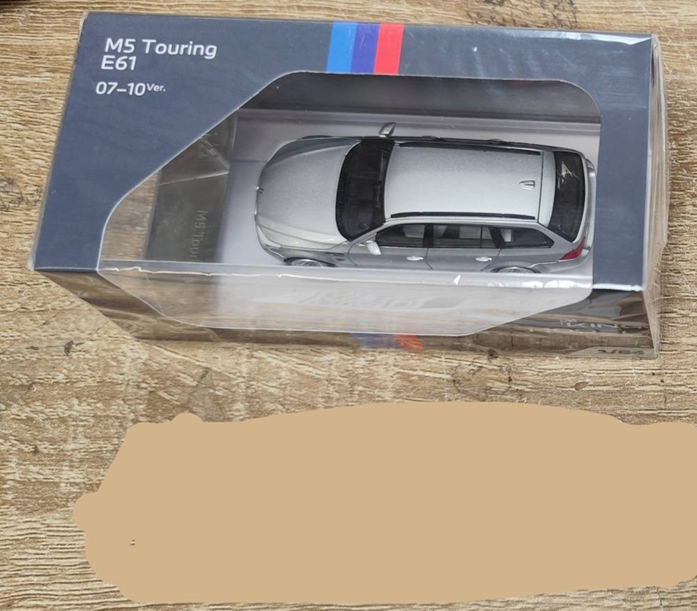KING MODEL 1:64 BMW M5 E60 TOURING Wagon Diecast Toys Car Models Hobby Collection Gifts Silver--Available in UK - Purchase only from UK addresses