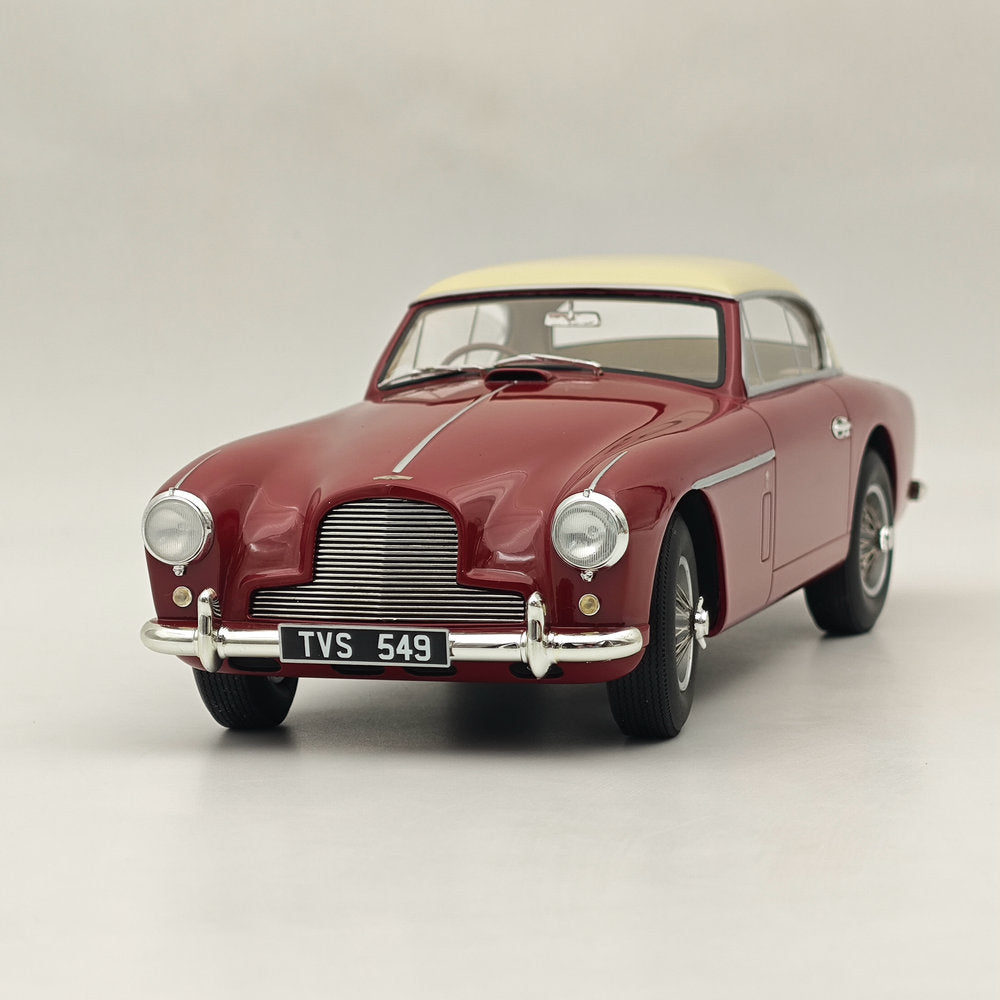 CULT 1/18 Aston Martin DB 2-4 MKII FHC Notchback 1955 CML096-2 Red Resin Model