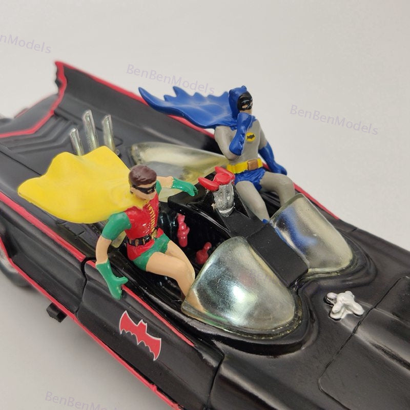 BATMAN TV Series BATMOBILE Sculpture With Lights And Music By Bradford Exchange