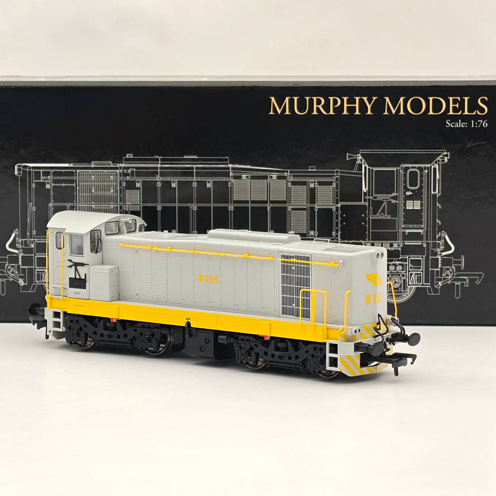 1:76 Murphy Models MM0135 Class 121 Diesel Locomotive B135 in CIE Grey livery -Railways Collection