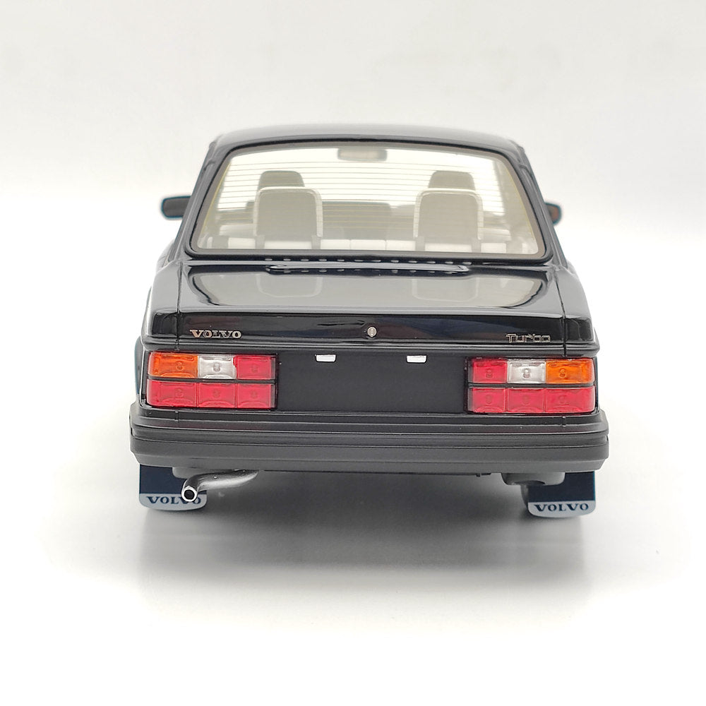 DNA Collectibles 1/18 Volvo 244 Turbo DNA000116 Resin Model Car Limited Black Toys Gift