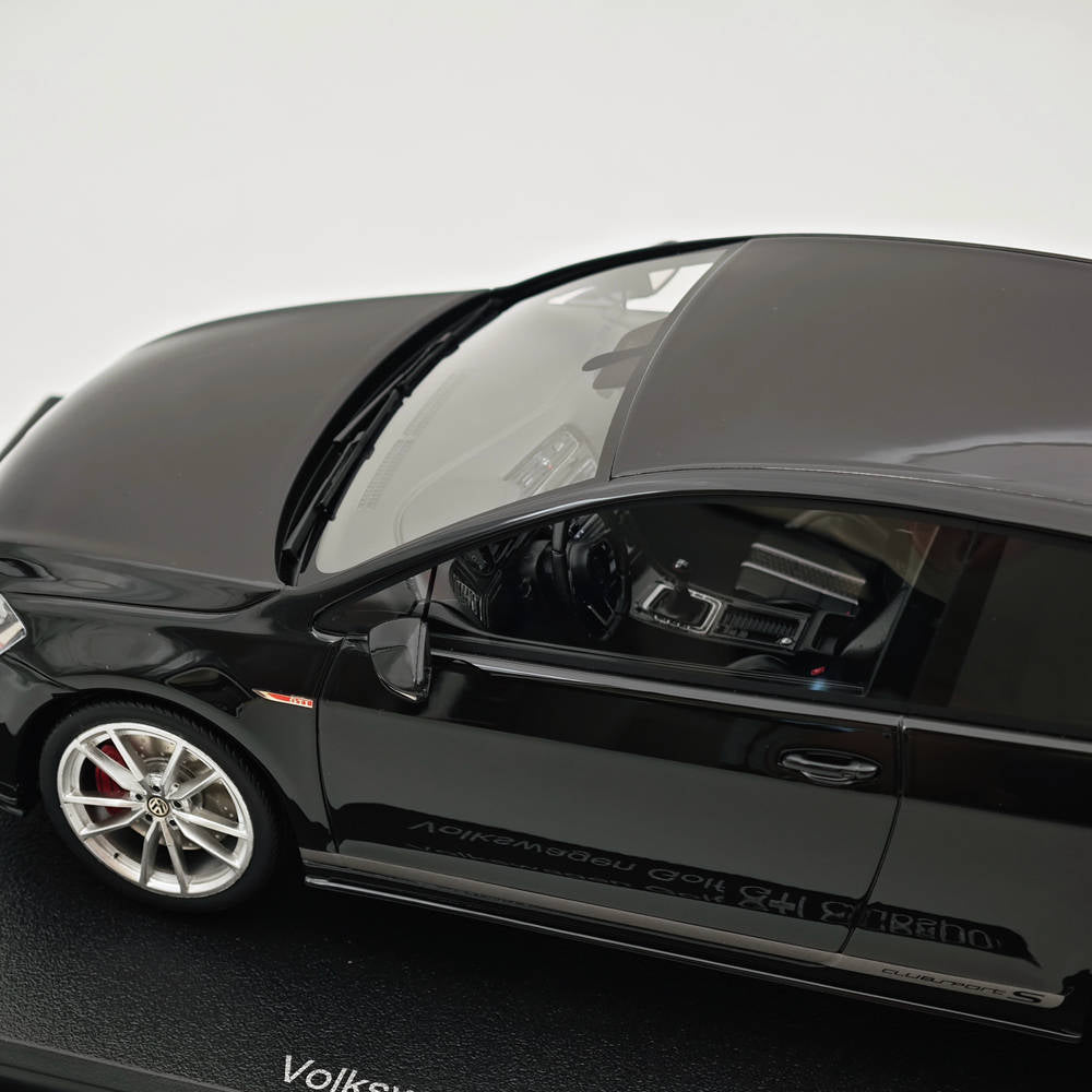 1/18 DNA Collectibles Volkswagen Golf GTI VII Clubsport s 2017 Black Resin Car