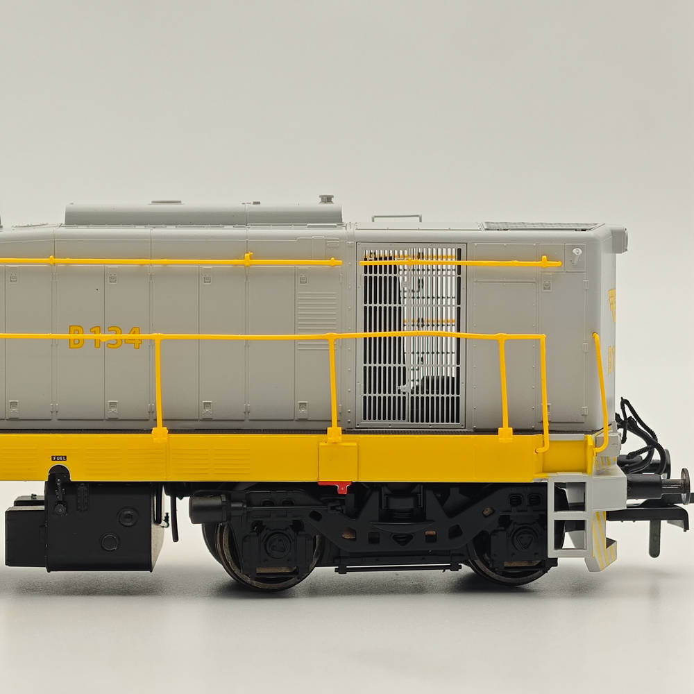 Murphy Models MMP134 1:76 Class 121 Diesel Locomotive B134 in RPSI livery -Railways