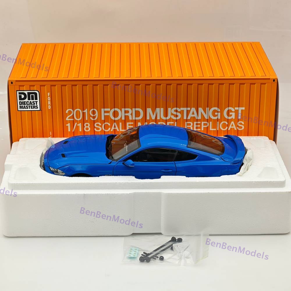 DM 1/18 Scale Model Replicas Ford Mustang GT 2019 Widebodykit Pack RHD Blue