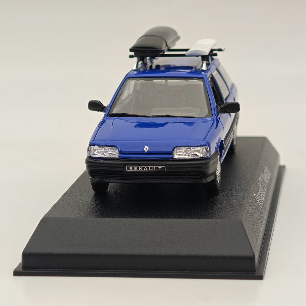 Modèle réduit de voiture moulée sous pression Norev Renault 21 Nevada 1989 avec accessoires, modèle bleu, 1/43