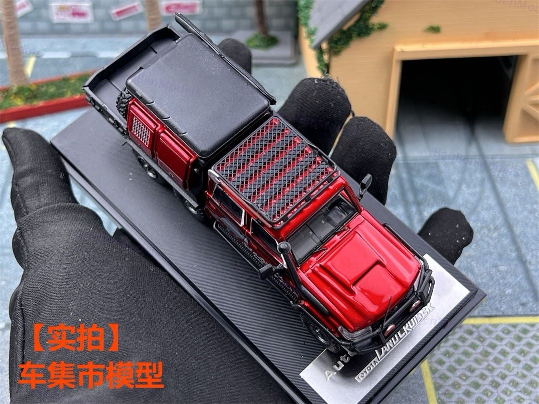 AM 1:64 Toyota Land Cruiser LC79 6X6 Double Cab Pickup Diecast Toys Car Model Gifts