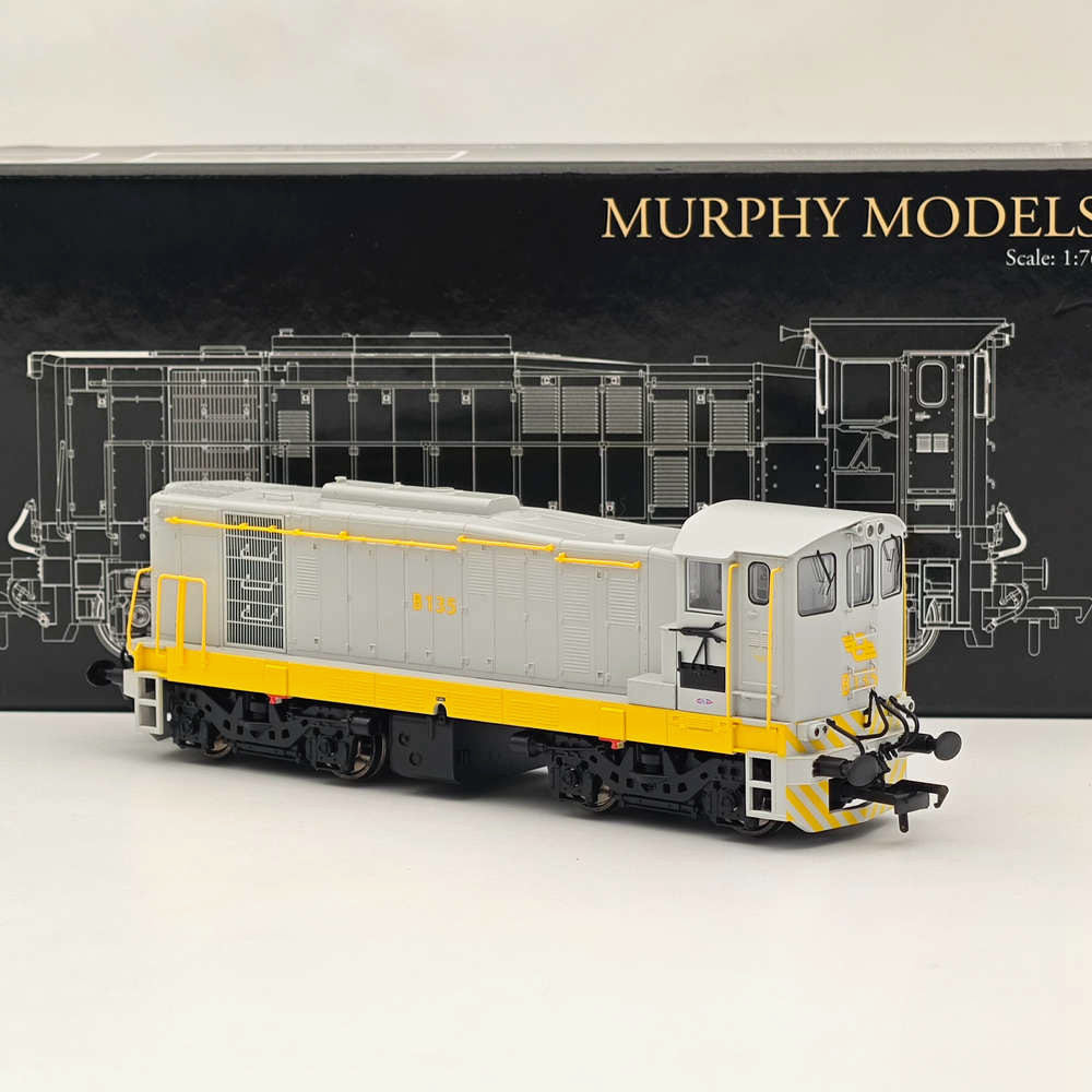 1:76 Murphy Models MM0135 Class 121 Diesel Locomotive B135 in CIE Grey livery -Railways Collection