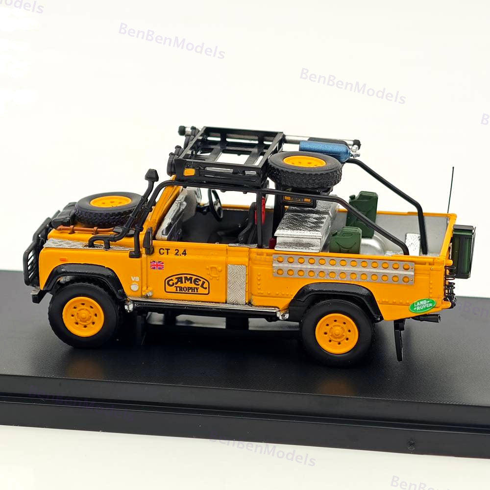 1:64 SW Yellow Camel Defender 90 Pickup Sports Model Diecast Metal Car Limited