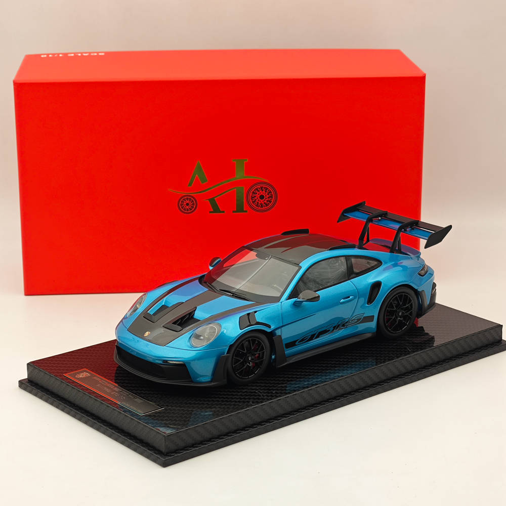 Modèle de voiture de collection de haute qualité en résine AI MODEL 1/18 Porsche 992 GT3 RS LCE SILVER BLUE