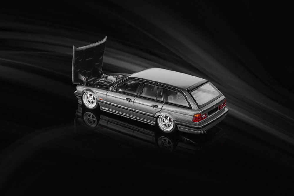 Mortal 1:64 M5 E34 TOURING Wagon Openable Hood Diecast Toys Car Models Hobby Collection Gifts