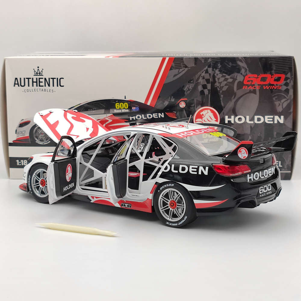 1/18 Authentique HOLDEN VF COMMODORE 600 RACE WINS CONÇU PAR PETER HUGHES Jouets Voiture Cadeau