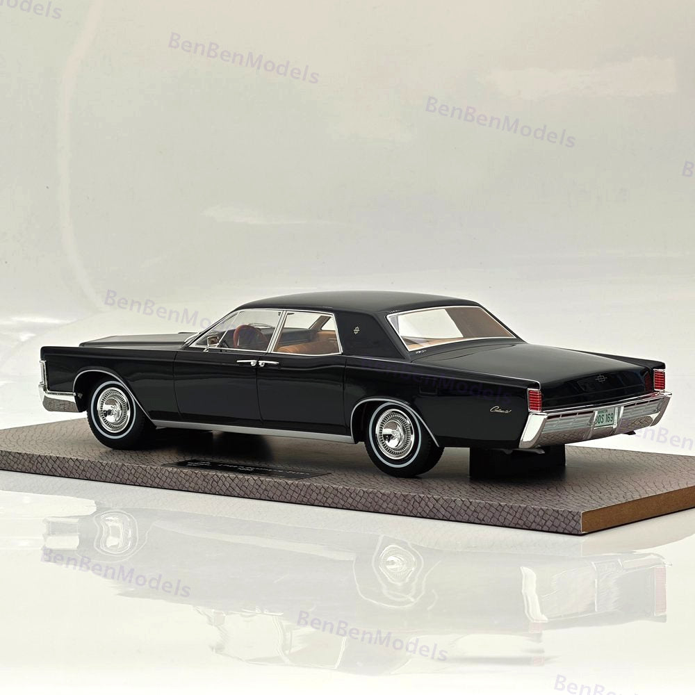1/18 Lincoln Continental Sedan 1968 Resin Model Car Limited Collection Black