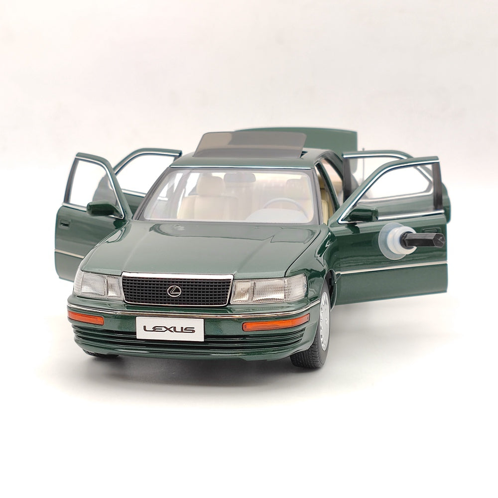 1:18 Toyota Lexus LS400 Première Génération Vert Modèle De Voiture Moulé Sous Pression Collection Jouet Ouvert Cadeau