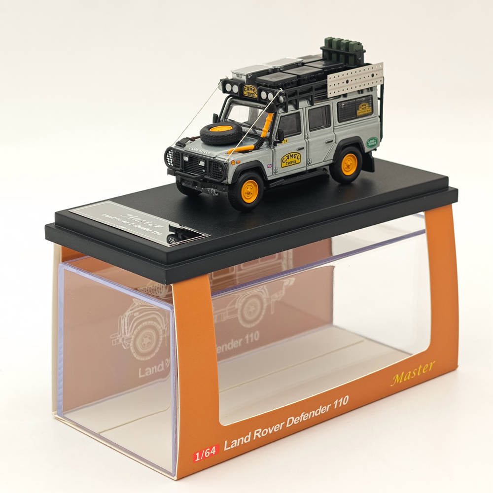 Master 1:64 Land Rover Defender 110 Camel Cup Special Edition Diecast Toys Car Models Miniature Hobby Collectible Gifts With Accessories