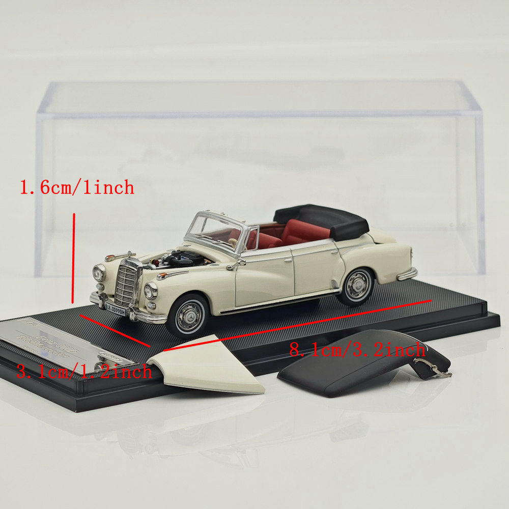 Seeker 1:64 Mercedes Benz 300D Convertible Soft Top Alloy Car Model Collection Diecast Toys Car Miniature Hobby Gifts
