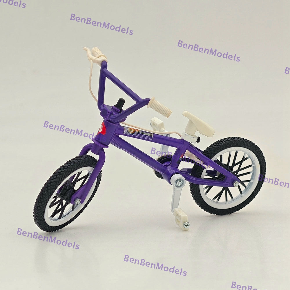 FLICK TRIX Street Hits Sunday! Finger Bike with Toys Barrier Diecast Gift Rare